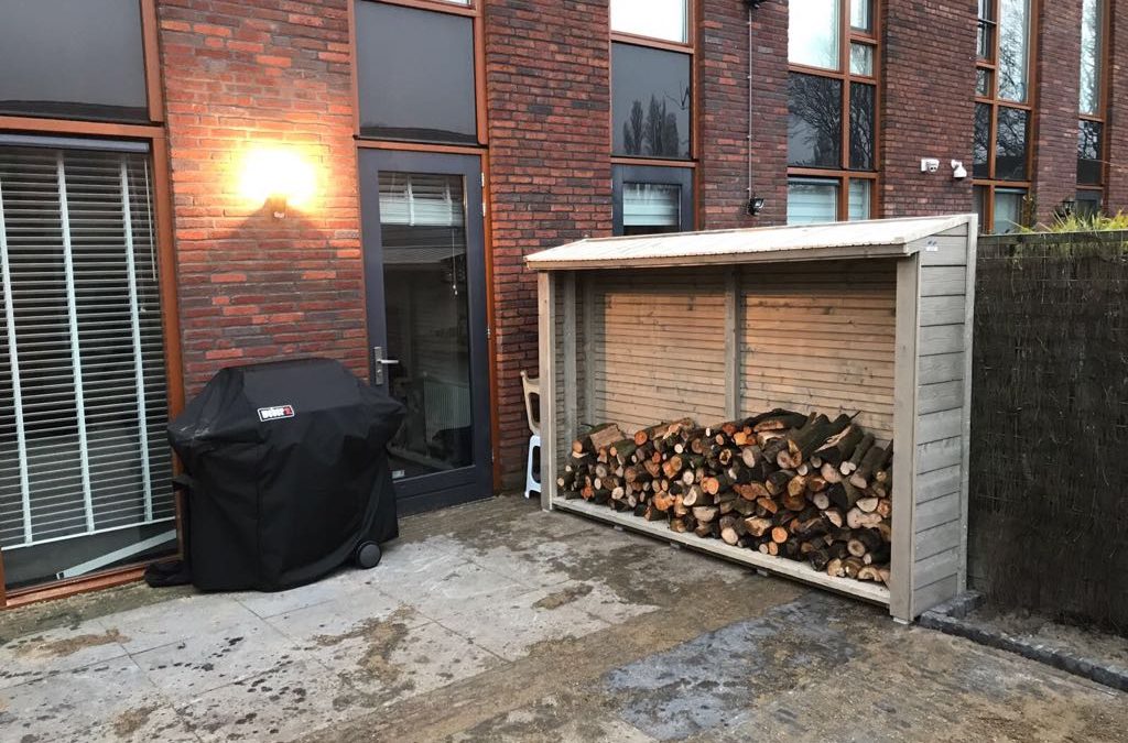 Haardhout opslag