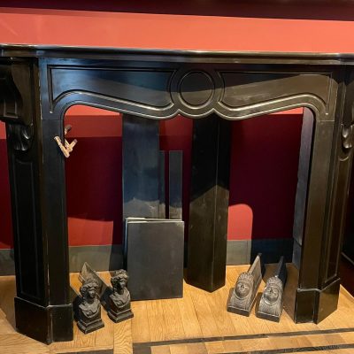 Antieke marmeren omloopschouw