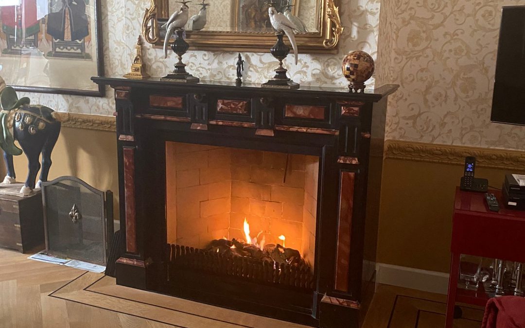 Haard gebouwd. Op open gas.